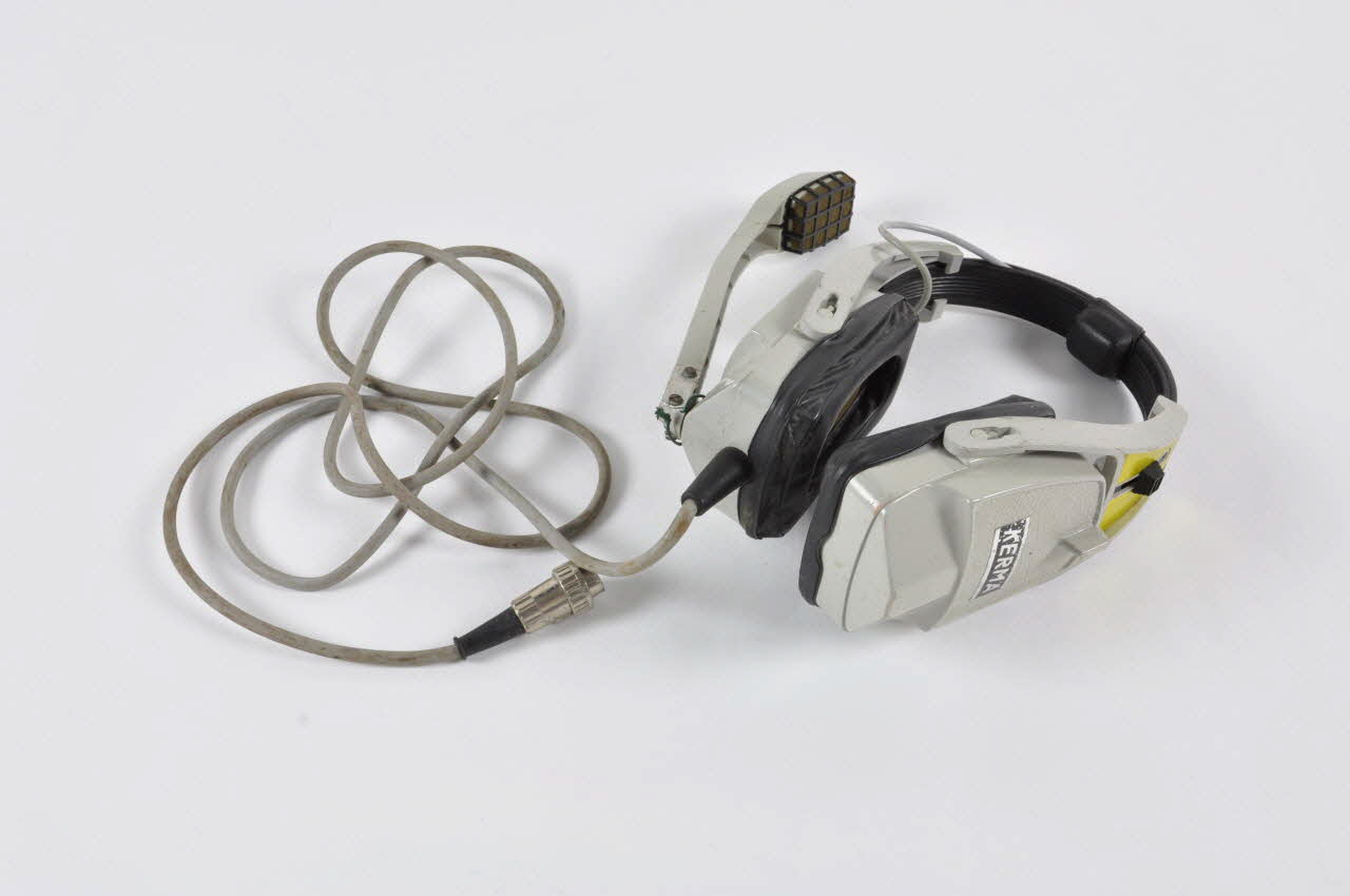 Kerma casque Elément de chronomètre ayant servi pour le skateboard 1970-1979 2002.34.37.14 Photo Mucem