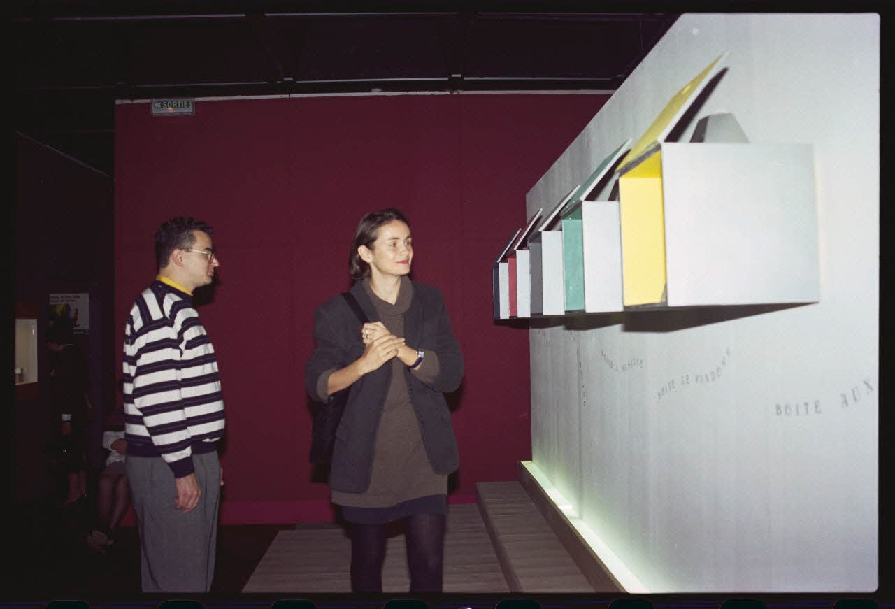 Hervé Jézéquel photographie MNATP. Exposition. Mise en boîte (6 octobre 1994 - 17 avril 1995) Aquitaine, France 1994/10/6 Ph.1994.93.12 Photo