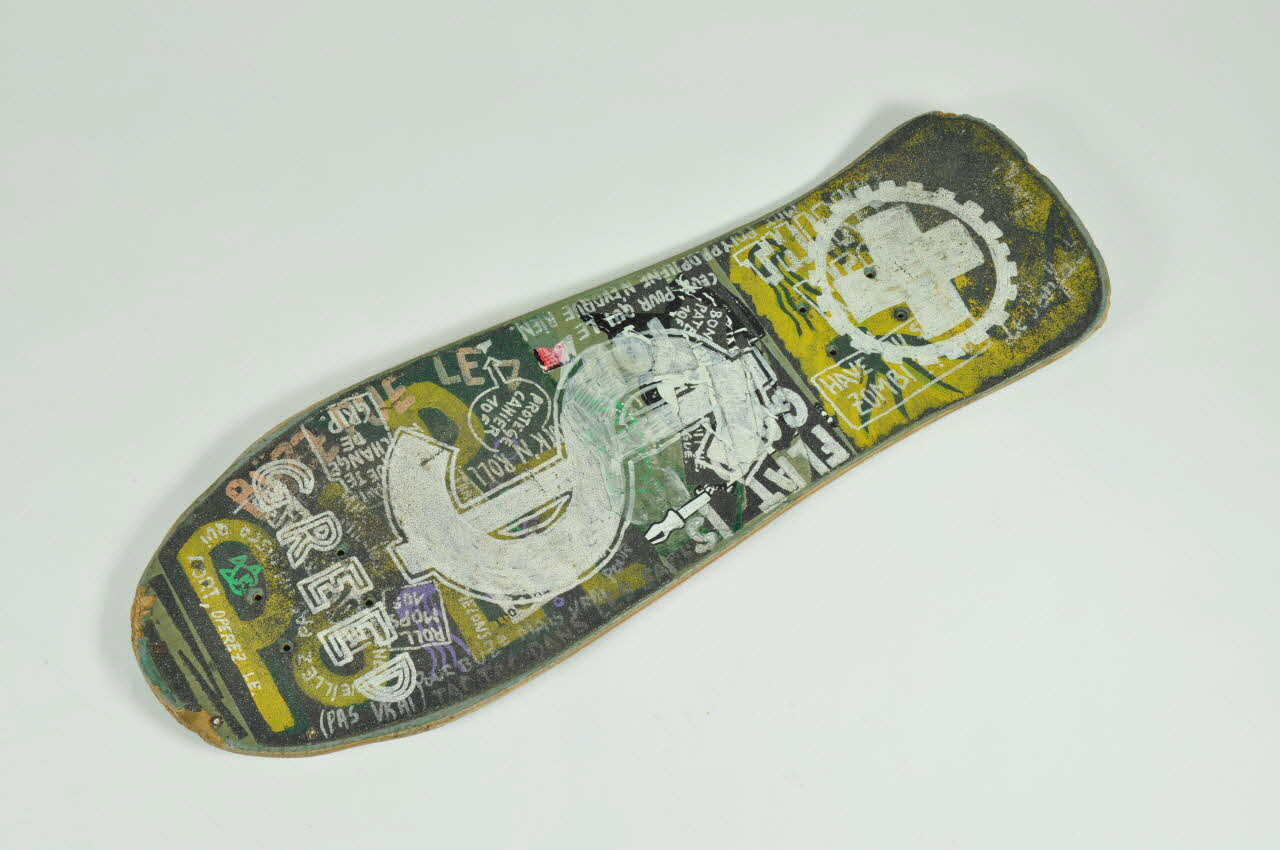 Sims planche de skateboard Modèle "Kevin Staab dark pirate" Californie, Etats-Unis 1987-1988 2002.35.3 Photo Mucem