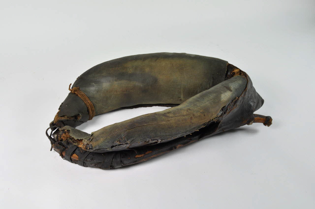 COLLIER D'ATTELAGE 1947.51.134 Photo Mucem