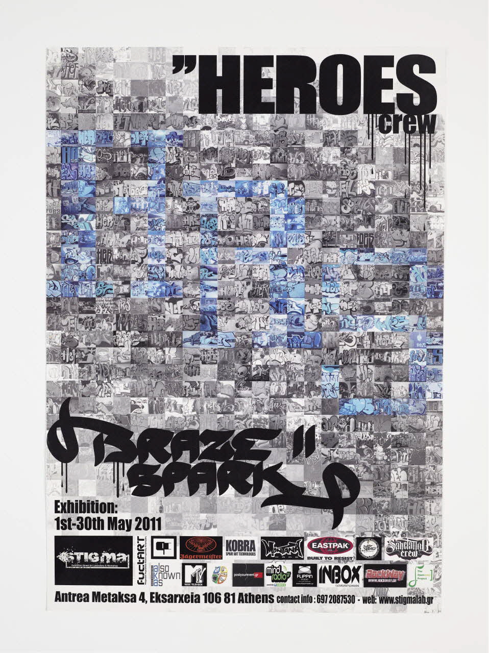 Pupet affiche publicitaire Heroes crew exhibition Attique, Grèce 2011 2023.25.1 Photo Mucem / Marianne Kuhn
