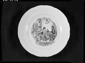 Marie-Louise Gangloff photographie Assiette 1963/1/1 Ph.1963.25.206 Photo