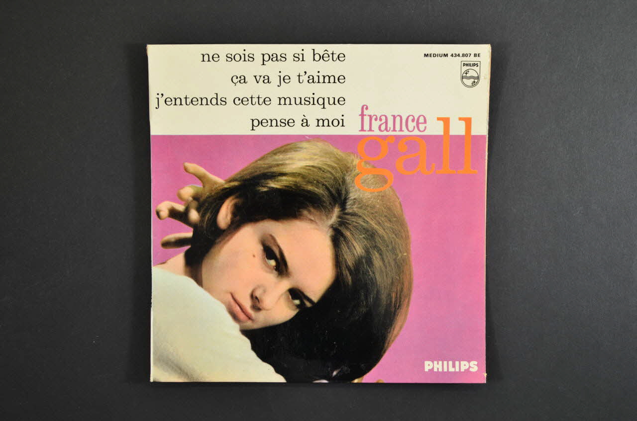 pochette de disque Pense à moi 2001.69.16.3524 Photo Mucem