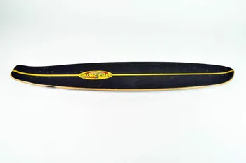 Chronic-Crew planche de skateboard Longboard Aquitaine, France 1997 2002.38.2 Photo Mucem