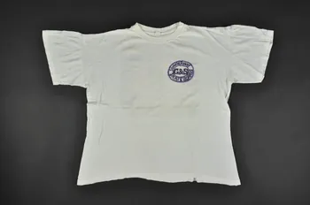 Gordon And Smith tee-shirt Tee shirt pour le premier Open d'Epernay en 1989 France 1989 2002.41.15  Photo Mucem