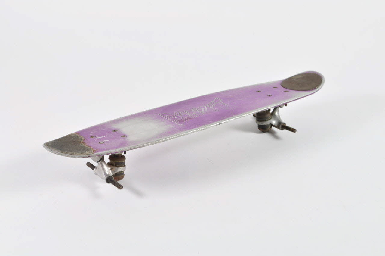 Banzaï skateboard Californie, Etats-Unis 1970-1980 2002.42.1 Photo Mucem