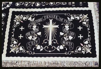 Renaud Segalen photographie MNATP. Mission de Martine Ségalen sur la charité d'Anfreville-la-Campagne (octobre 1970) Haute-Normandie, France 1970/10/18 Ph.1970.103.5 Photo