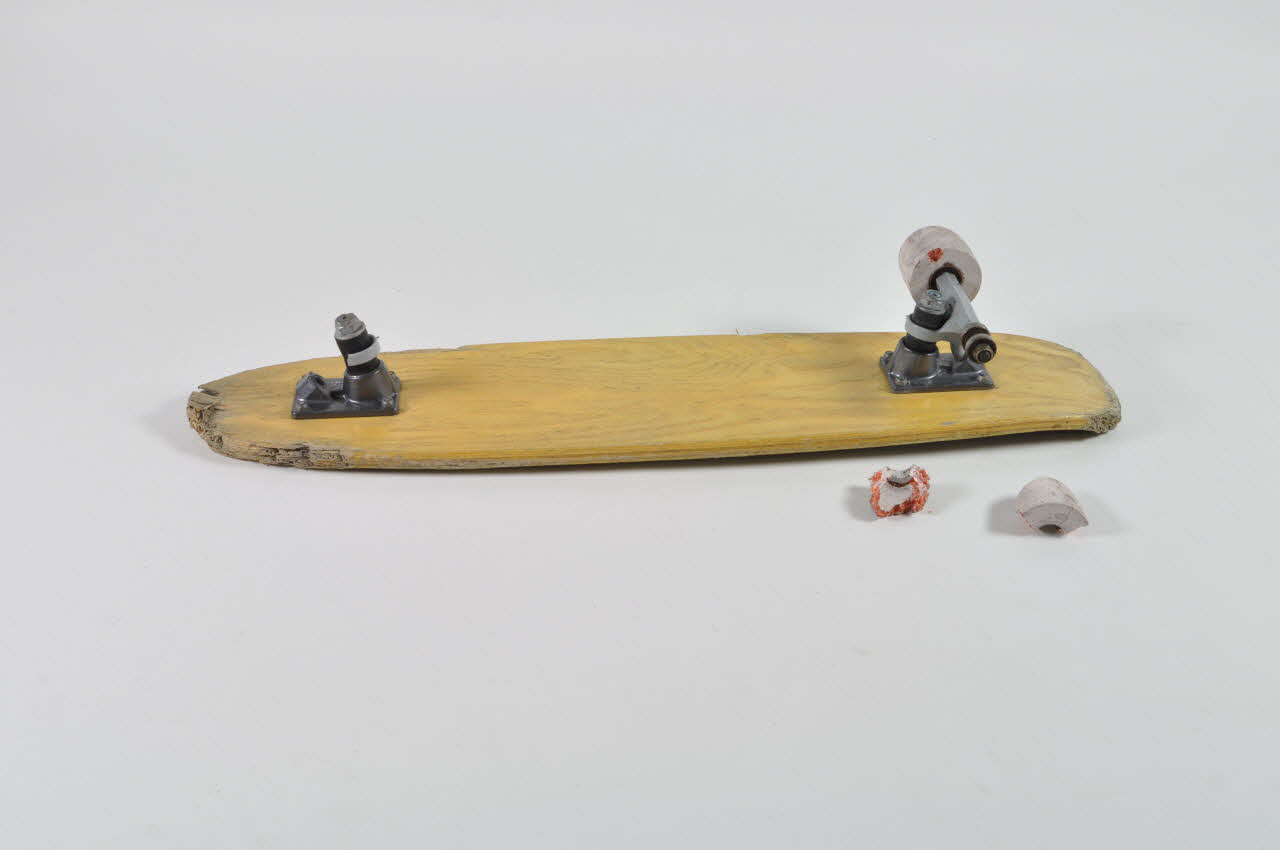 Lacadur skateboard Rhône-Alpes, France 1975-1978 2002.43.12 Photo Mucem