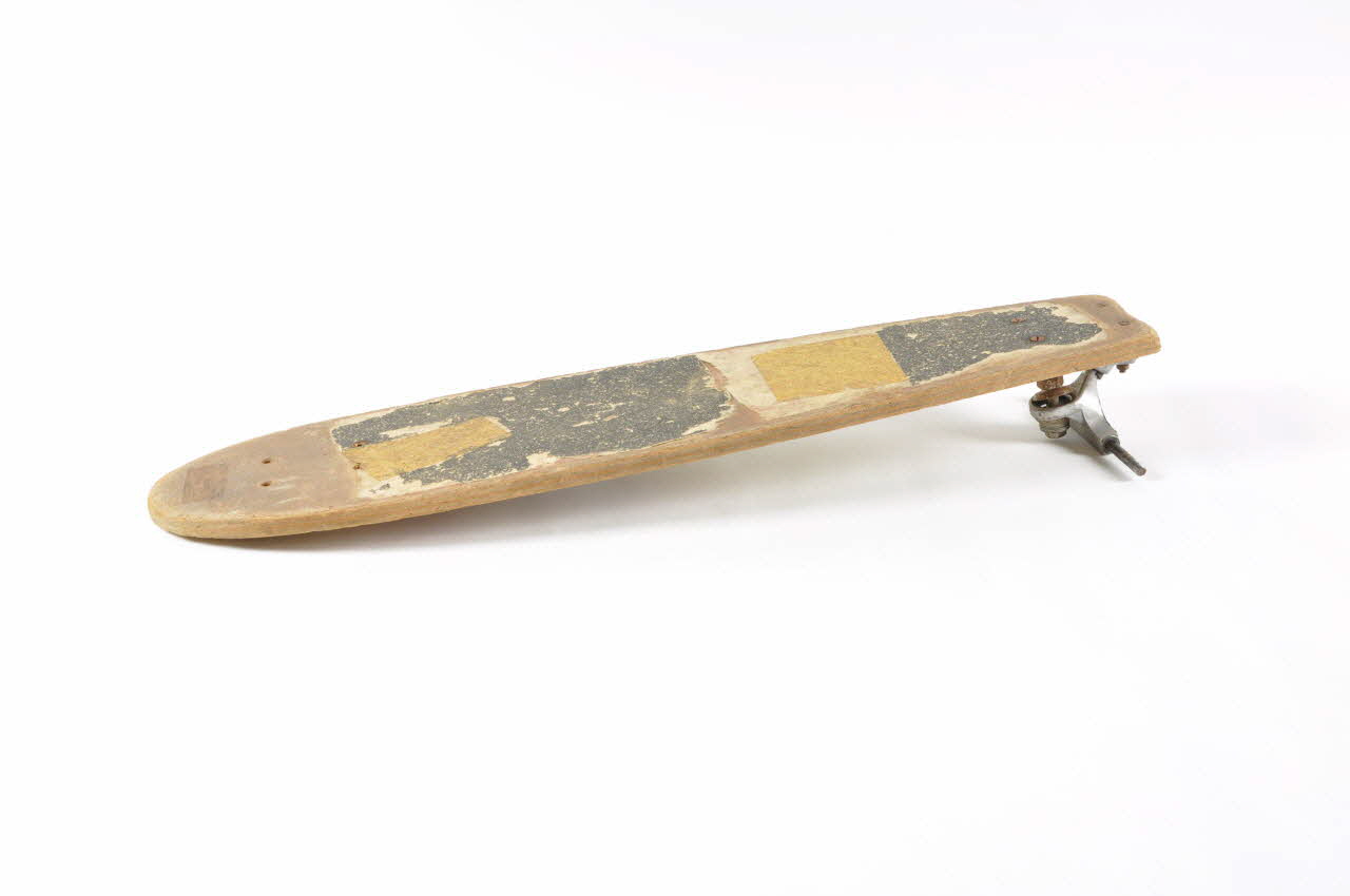 Barland ; Santana skateboard Aquitaine, France 1975-1978 2002.44.10 Photo Mucem