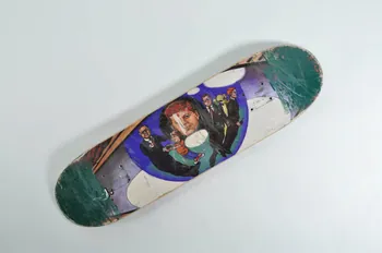 New Deal Skateboards planche de skateboard Californie, Etats-Unis 1990-1999 2002.45.112 Photo Mucem