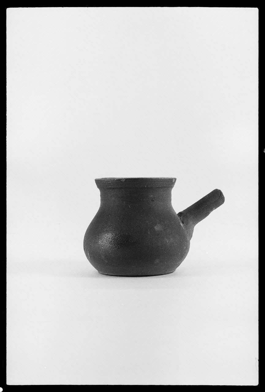 photographie Pot à manche Ph.1977.1.1301 Photo