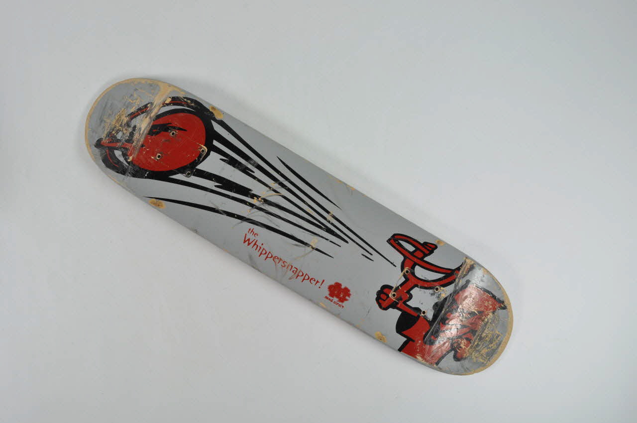 Mad Circle planche de skateboard Modèle "The Whippersnapper" Etats-Unis 1990-1999 2002.45.212 Photo Mucem