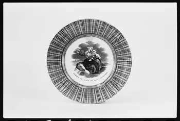 Jean-Michel Caté photographie Assiette France 1977 Ph.1977.1.1541 Photo