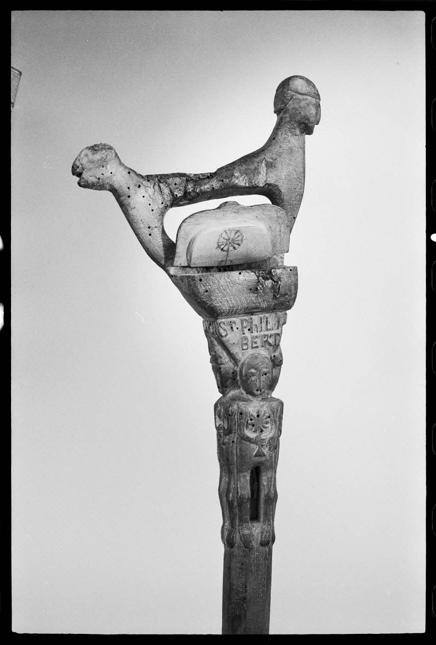 Alain Guey photographie Canne en bois à décoré de saint Philibert France 1977 Ph.1977.1.1671 Photo