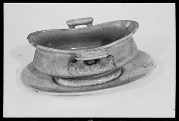 Jacques Hoepffner photographie Saucière France 1977/2/1 Ph.1977.1.208  Photo