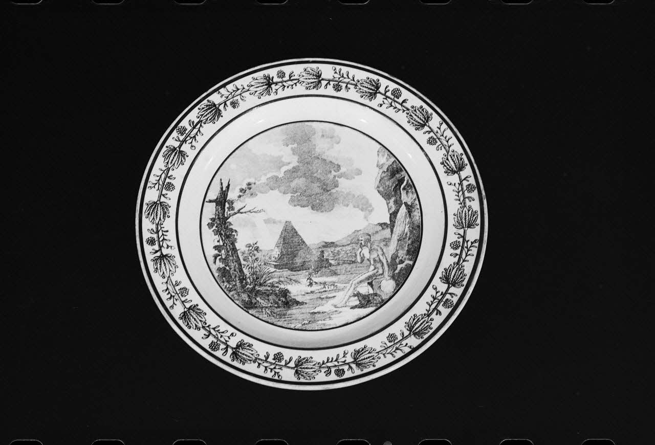 Jacques Hoepffner photographie Assiette France 1977/2/1 Ph.1977.1.274 Photo