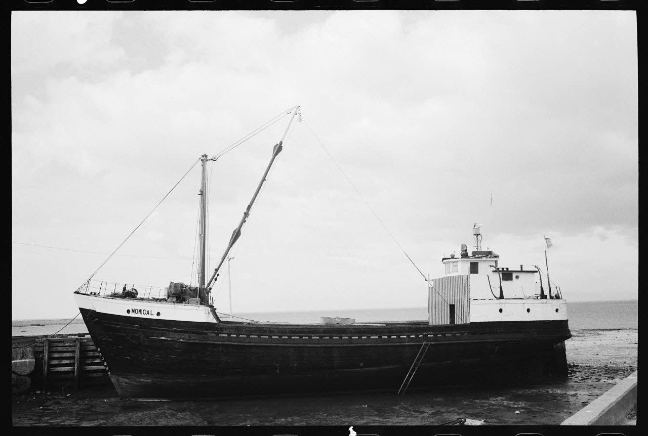 Jean Cuisenier photographie Enquête conduite par Jean Cuisenier au Québec (septembre 1976) Province du Québec, Canada 1976/9/1 Ph.1977.8.50 Photo