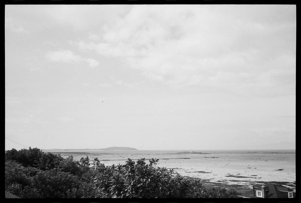 Jean Cuisenier photographie Enquête conduite par Jean Cuisenier au Québec (septembre 1976) Province du Québec, Canada 1976/9/1 Ph.1977.8.52 Photo