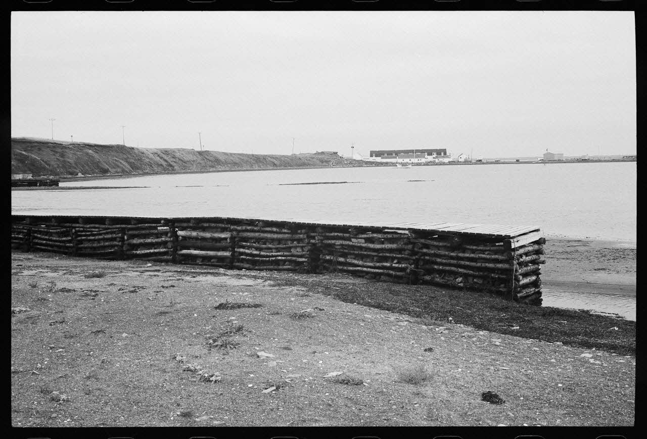 Jean Cuisenier photographie Enquête conduite par Jean Cuisenier au Québec (septembre 1976) Province du Québec, Canada 1976/9/1 Ph.1977.8.57 Photo