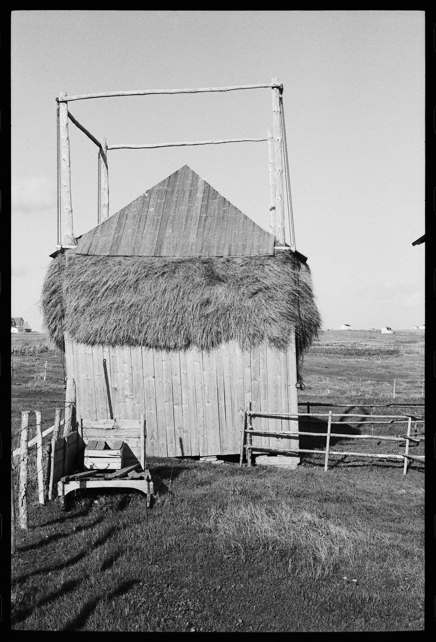 Jean Cuisenier photographie Enquête conduite par Jean Cuisenier au Québec (septembre 1976) Province du Québec, Canada 1976/9/1 Ph.1977.8.69 Photo