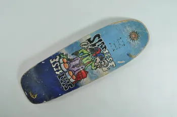 New Deal Skateboards planche de skateboard Planche de la série "Siamois" Etats-Unis 1990-1992 2002.45.55 Photo Mucem