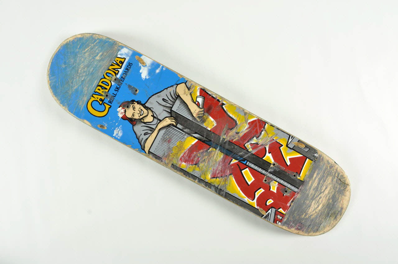 Real Skateboards planche de skateboard Planche pro model "Mike Cardona" Californie, Etats-Unis 1992-1996 2002.45.82 Photo Mucem