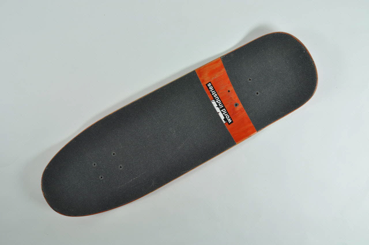 World Industries planche de skateboard Planche pro model "Ron Chatman" Californie, Etats-Unis 1992 2002.45.85 Photo Mucem