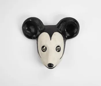 masque de déguisement Mickey 1953 1953.83.1 Photo Mucem / Marianne Kuhn