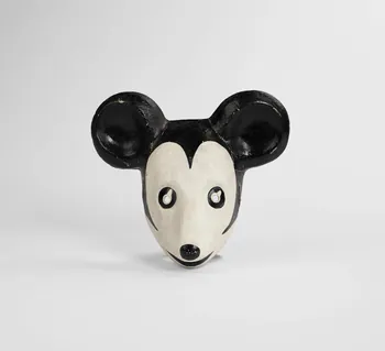 masque de déguisement Mickey 1953 1953.83.1 Photo Mucem / Marianne Kuhn