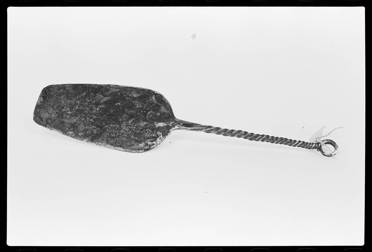 photographie Vire-galette en fer Ph.1978.1.1070 Photo