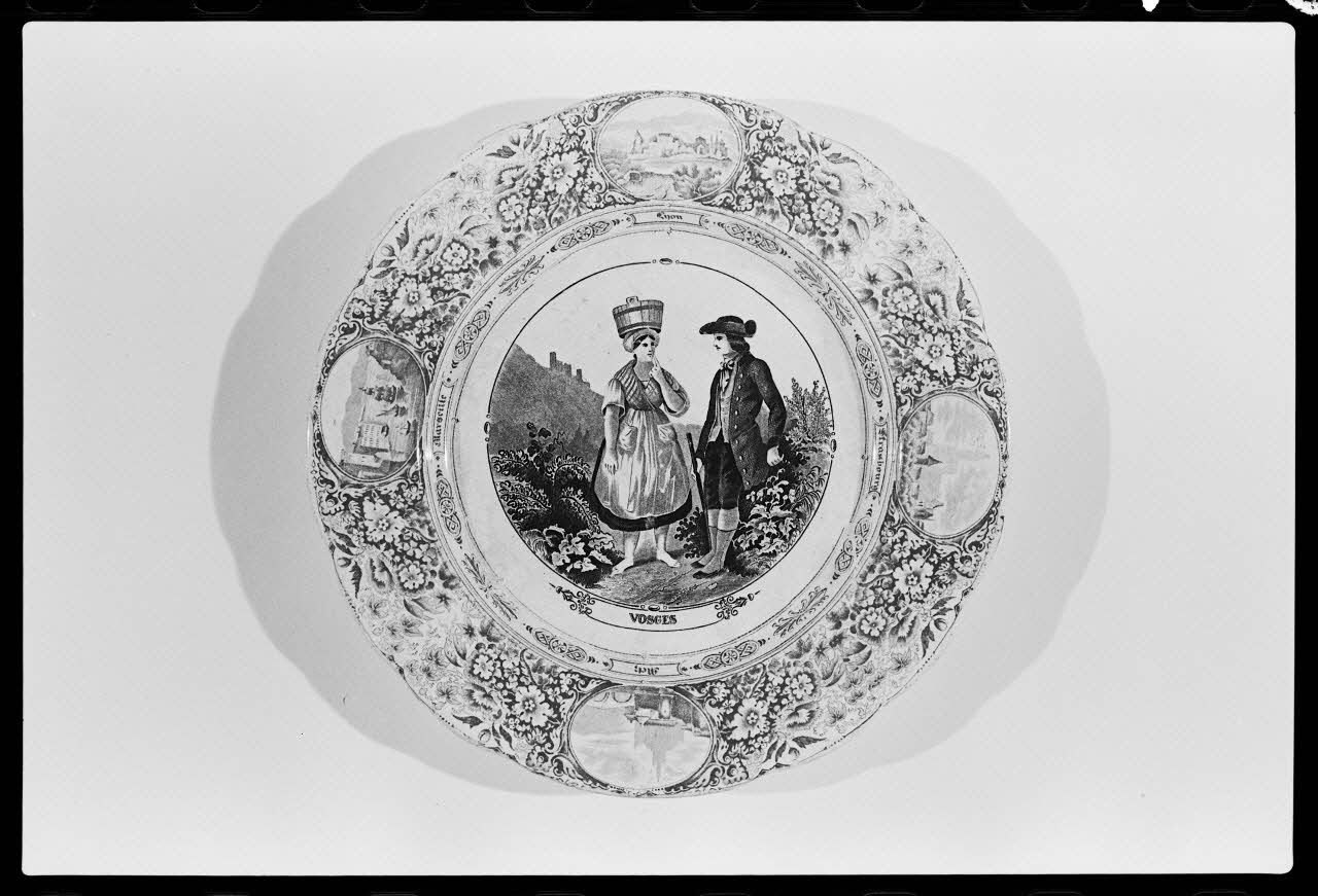 Alain Guey photographie Assiette plate France 1978 Ph.1978.1.1237 Photo