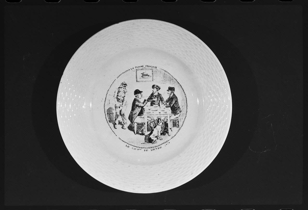 Alain Guey photographie Assiette plate France 1978 Ph.1978.1.1275 Photo