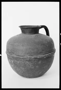 photographie Pot à lait en cuivre appelé "canne à lait" Ph.1978.32.29 Photo