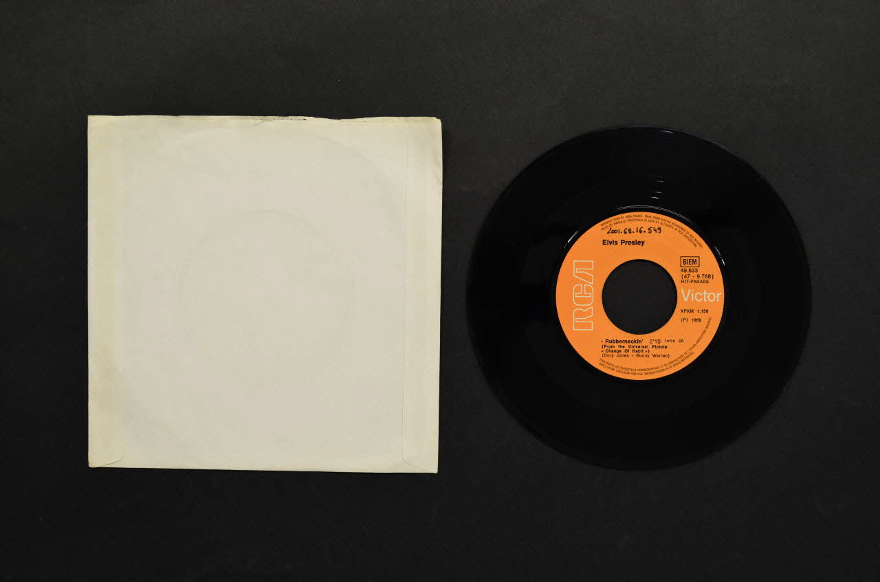 disque 45 tours Don't cry daddy 2001.69.16.549 Photo Mucem