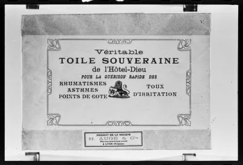 photographie MNATP. Exposition. L'homme et son corps dans la société traditionnelle (11 mai 1978 - 2 octobre 1978) Ph.1978.56.371 Photo