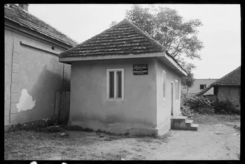 photographie Bureau communal à Smedovac Ph.1978.6.28  Photo