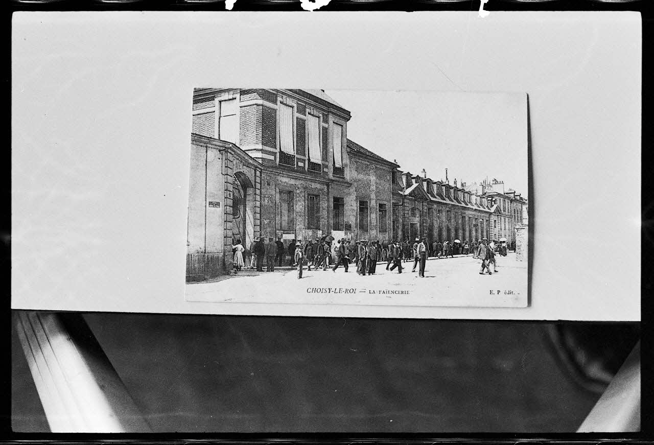 photographie Carte postale. Faïencerie. 1900 Ph.1978.7.1  Photo