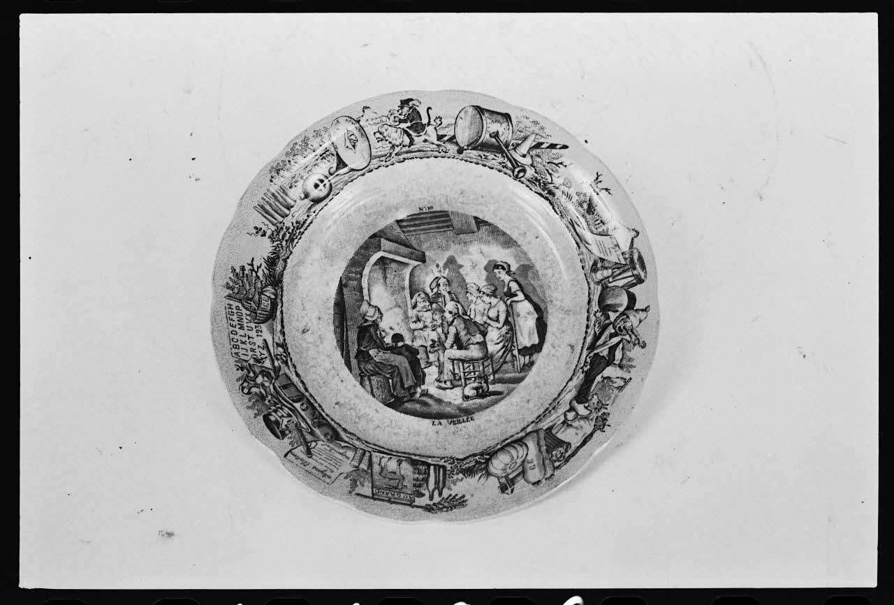 Alain Guey photographie Assiette plate France 1979 Ph.1979.1.1196 Photo