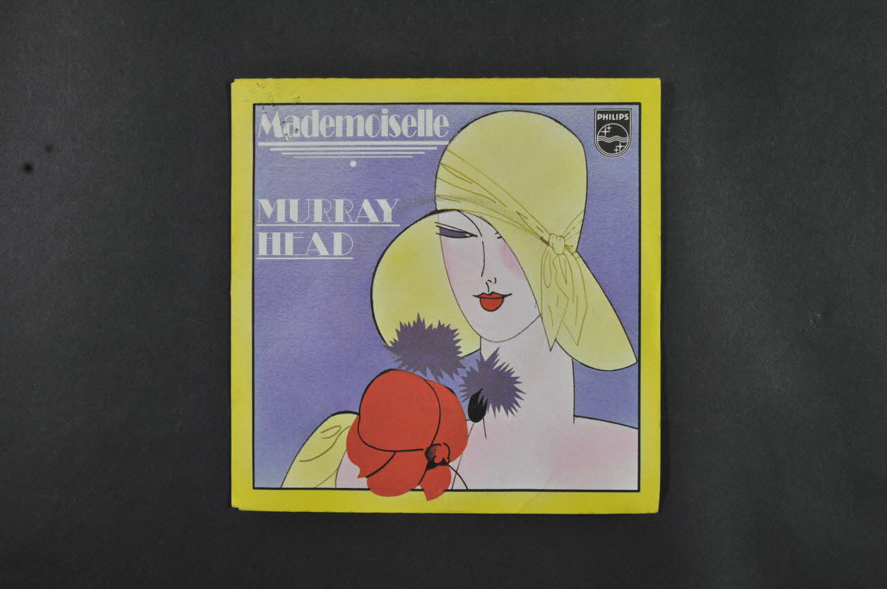 disque 45 tours Woman I love you 2001.69.16.575.1-2 Photo Mucem