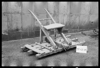 photographie Herse avec brancard et siège Ph.1979.1.1823 Photo