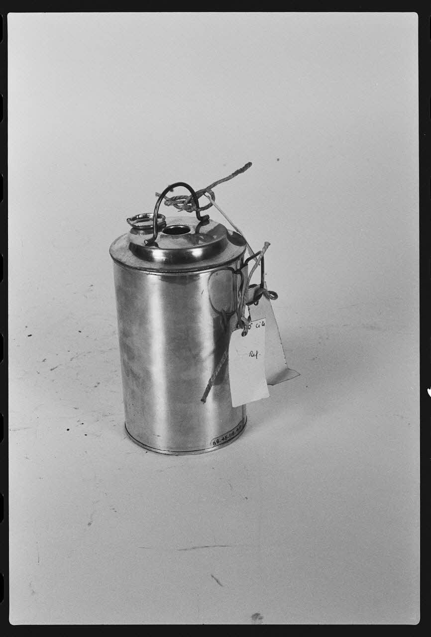 Marc Beaudenom photographie Boîtes France 1979 Ph.1979.1.901 Photo