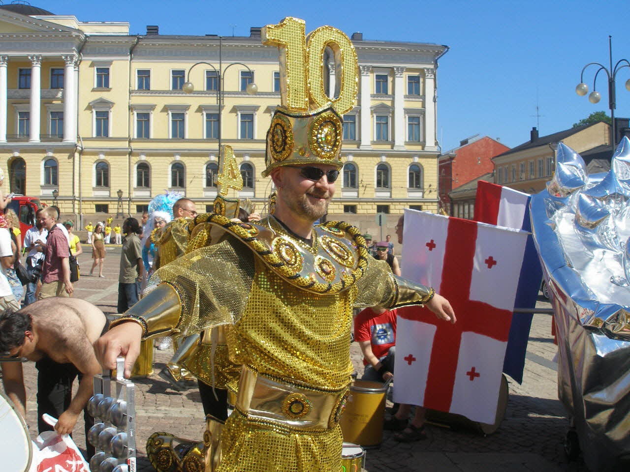 costume de carnaval costume de Ritmista Finlande 2007 2014.32.2.1-8 Photo Mucem
