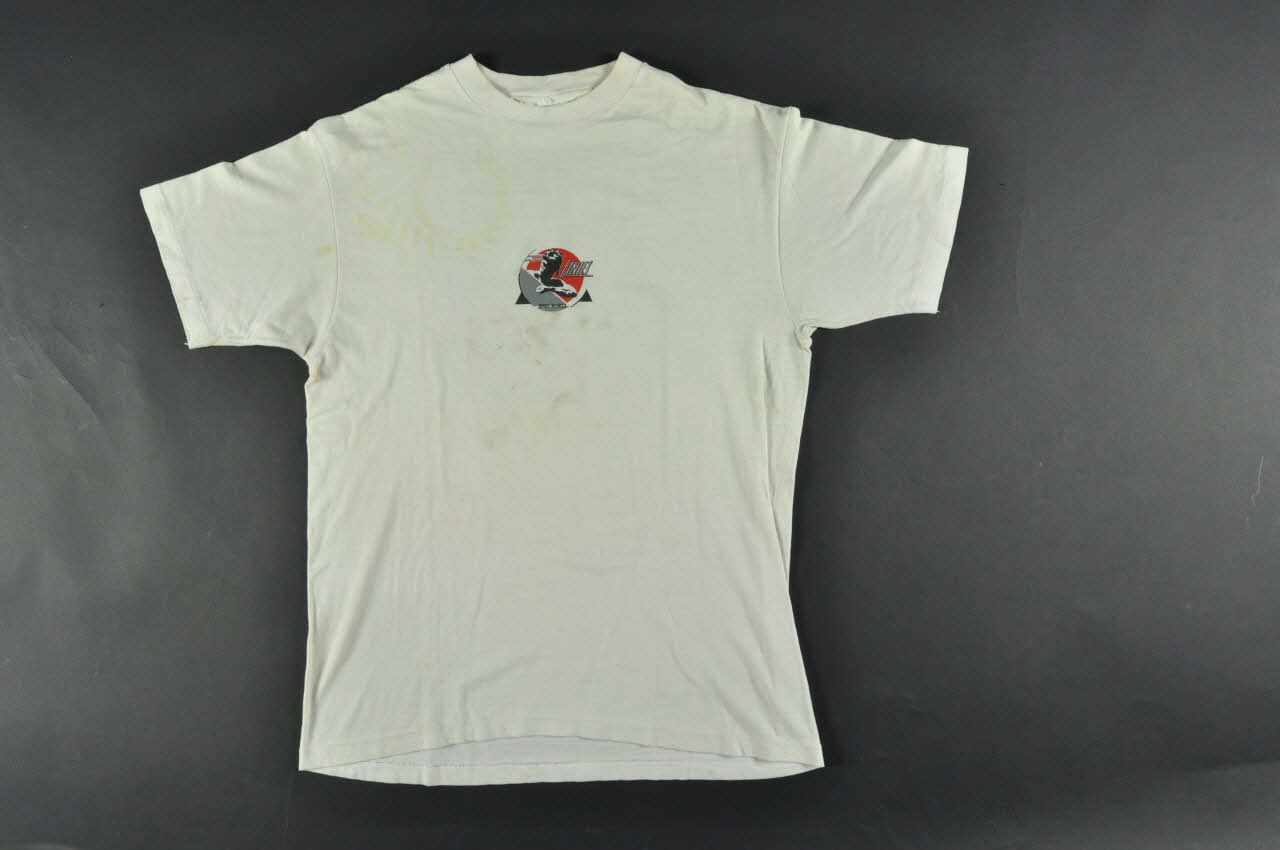Etnies tee-shirt Tee-shirt "Rebel Sport" Etats-Unis 1989-1995 2002.60.4  Photo Mucem