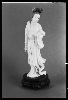 photographie Figurine japonaise Ph.1979.4.32  Photo
