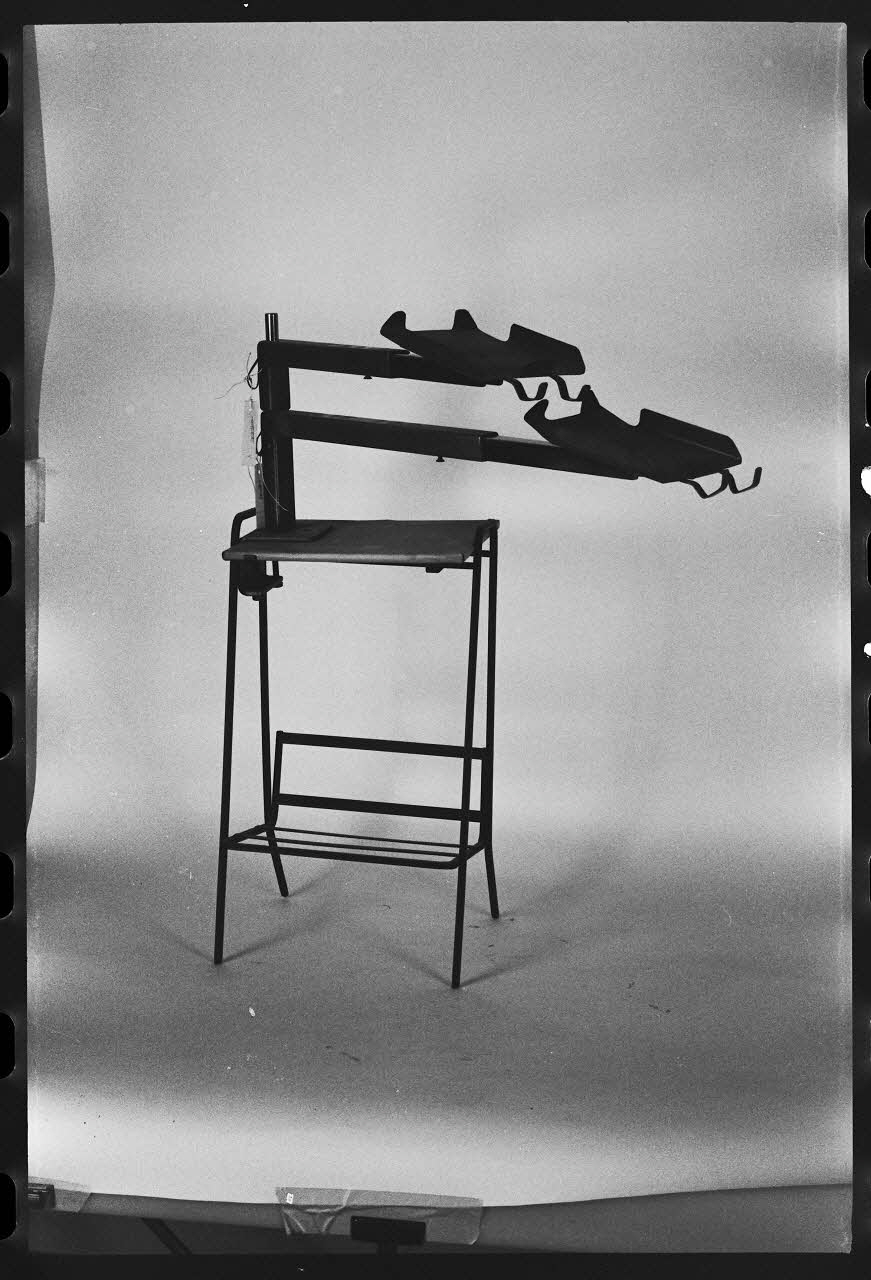photographie Table pour le téléphone Ph.1979.4.88 Photo