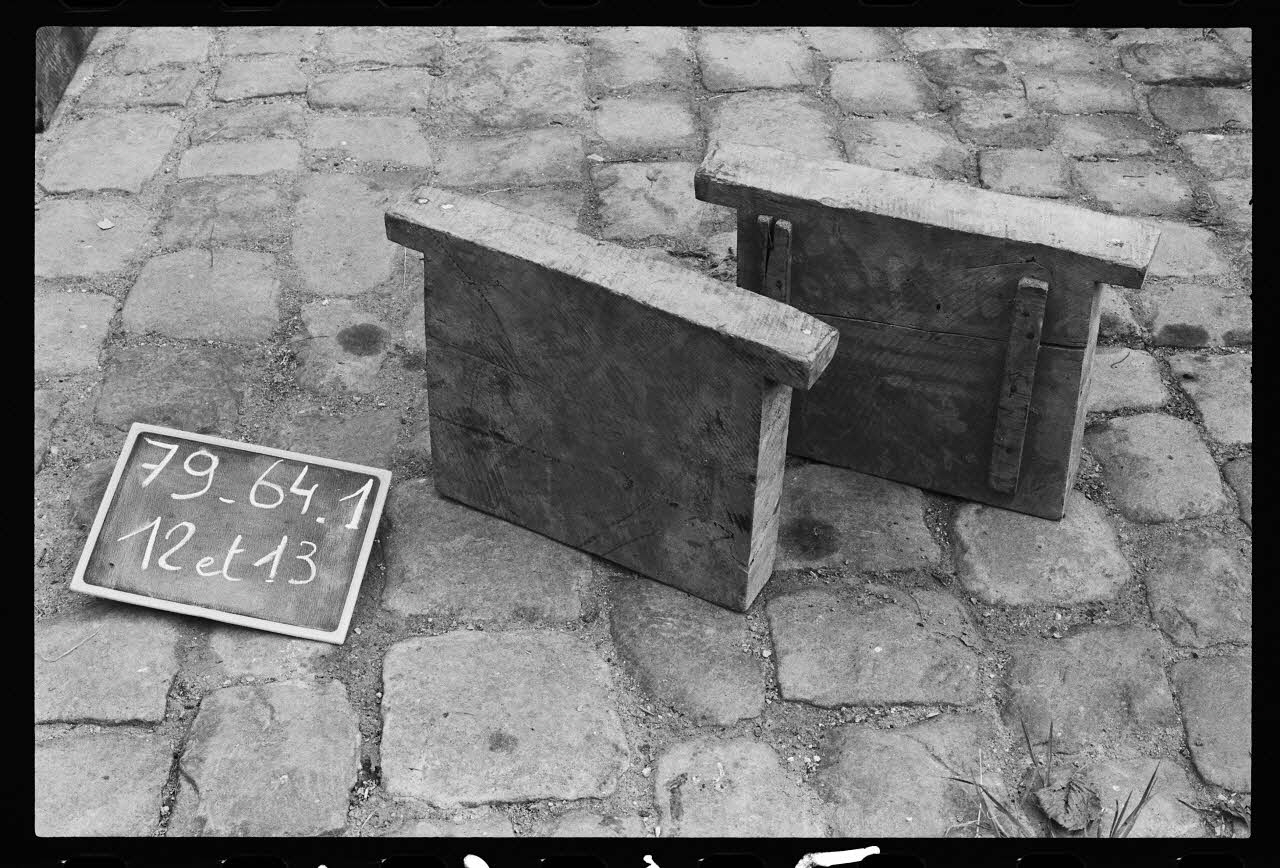 photographie MNATP. Antenne Saint-Riquier. Pressoir à vin. Traverse Ph.1981.1.1215 Photo