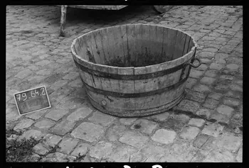 photographie MNATP. Antenne Saint-Riquier. Cuve à vin Ph.1981.1.1220 Photo
