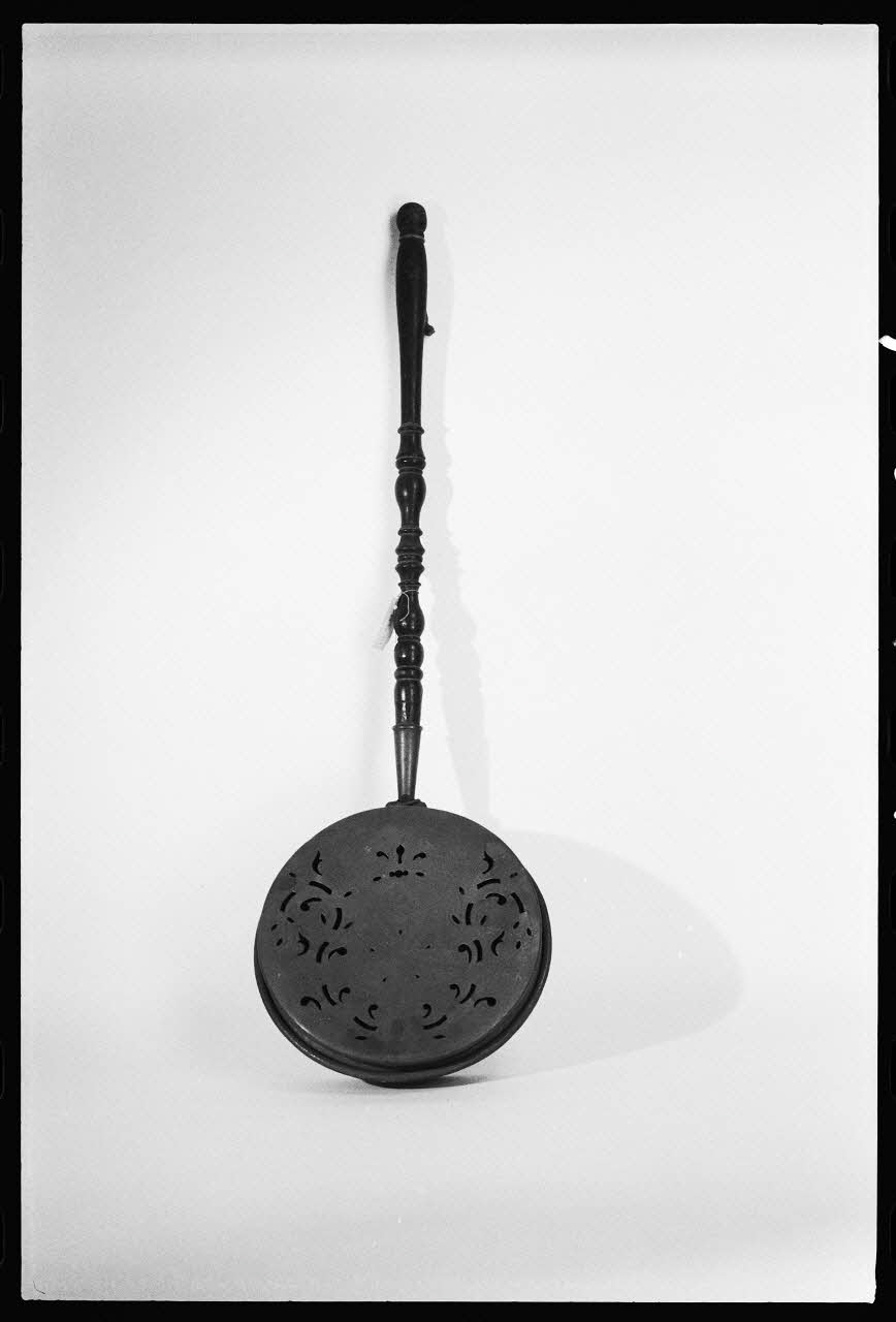 photographie Bassinoire Ph.1981.1.1634 Photo