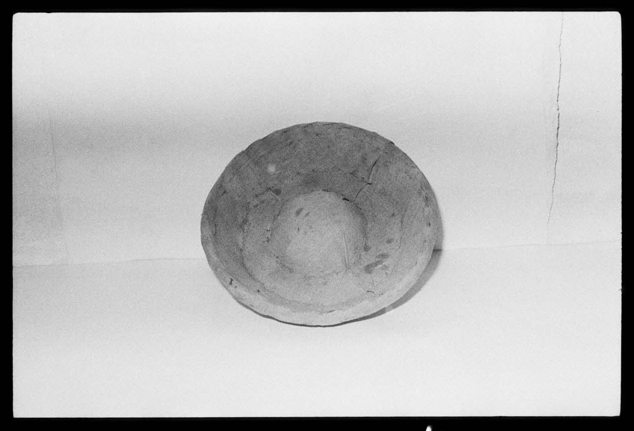 photographie MNATP. Antenne corse. Préparation à crue : pâtisserie Ph.1981.1.1974 Photo