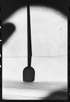 photographie MNATP. Antenne corse. Pelle pour les céréales, "palla" (nom local) Ph.1981.1.2186 Photo